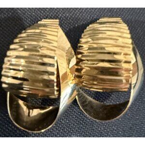 Artisan Gold Tone Metal Earrings 3D Style Pierced Surgical Posts